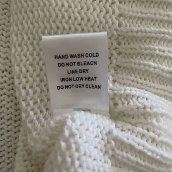 Women’s Dance & Marvel White Distressed Sweater With Built In Gray Hood Size M - Picture 5 of 5